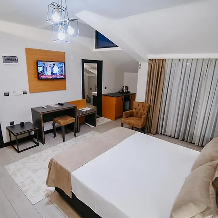 מלון Aktas Lights