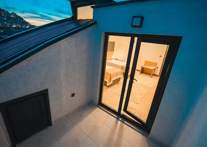 Готель Aktas Lights *