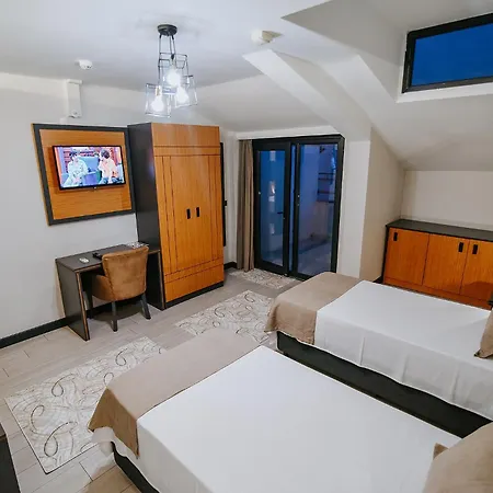 Hotel Aktas Lights *